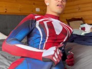 LA LECHE DE SPIDERMAN! revisando el celular de mi novio descubro que es el hombre araña