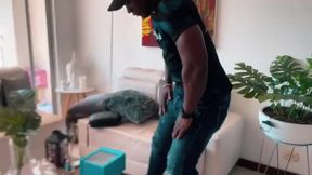 Cheating Hot Wife Sucks Big Black Cock
