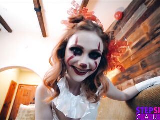 Creepy Clown Scarlet Skies Has Stepbro Screaming in Delight - S18:E9