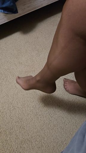 Louise Nylontease