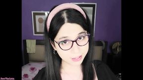 Cute Tgirl DaniTheCutie encourages you as you both explore her sexy body