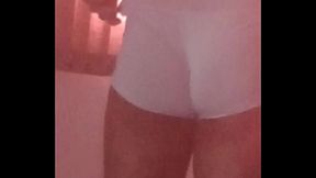 streep de fio e mini short branco