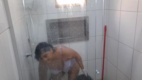 Bathroom Slut: My Sweaty Wife Shows off and Flashes Her Big Pussy While Cleaning!