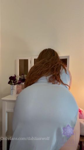 POV CLOSE UP Twerk Sexy Sundress Season isn&#039;t over yet Thick Big Tits Horny Redhead Twerks