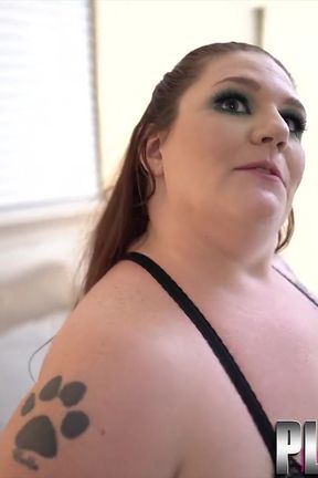 SSBBW Princess Gemini Sucks White Dick