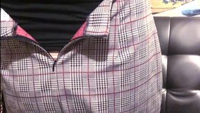 Trans secretary cums in stockings