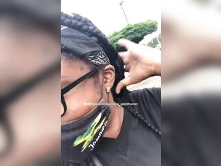 Jamaican police officer caught getting head