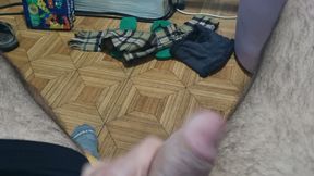 A handjob with the half-pumped cock, Hairy delight.