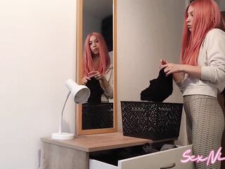 I Flash My Cock in Front of Step-Mamma to Watch What Happens