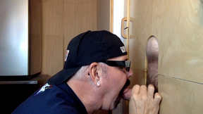 Cold Monday Gloryhole Fuck