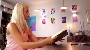 Pretty Khaleesi - Reading A Book And Use Her Servant For Dirty Feet - Full - Russian Language - 4K
