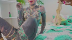 BBC Dominates the Alt babe