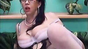 ”LadiesErotic Collection Of Public Webcams With Moms”