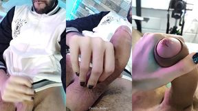 jerking off so horny, i peecum a nice load