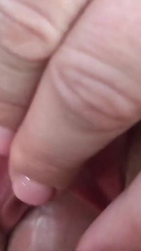 Please Cum Inside Me! I Want to Feel Your Hot Sperm Between My Legs. Creampie. Sperm Flowing Out of the Pussy.