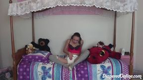Mia: Magic Wand on Wet Diaper