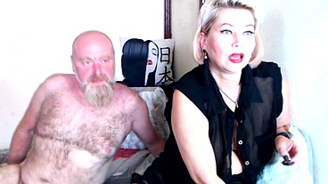 Mature webcam couple... ))