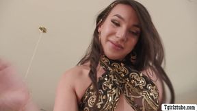 I Cant Resist My Cute Customer So I Suck His Dick