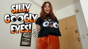 Silly Googly Eyes Bounce in Pajamas! Braless Dancing