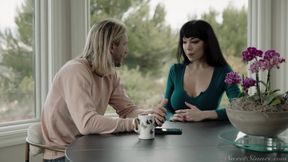 Latina wife prowls with wild, passionate sensual intimate desires
