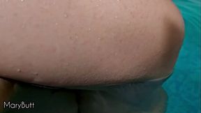 Amateur bbw seduces in the pool for deepthroat and fat ass fuck