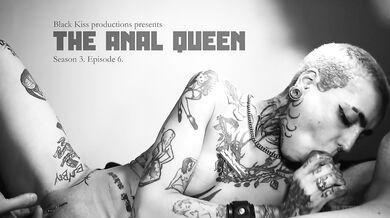Première double anal avec Beka ses seins tatoués et mignons