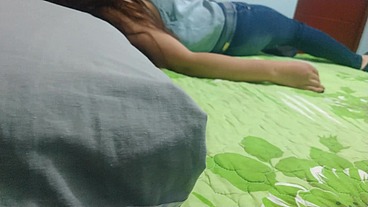 Me aprovecho de mi cuñada cuando llegó al hotel