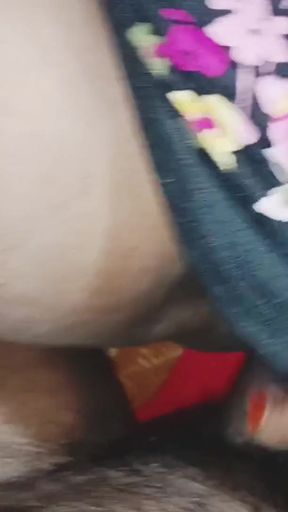 Bangladeshi girl sweety anal with brother-in-low clear voice   Clip 1