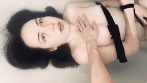 Lamera Bathtub Peril