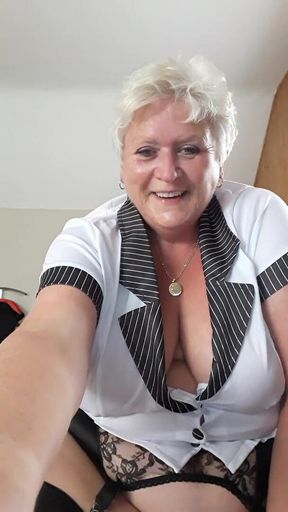 Webcam fun - Fucking that pussy of mine on cam