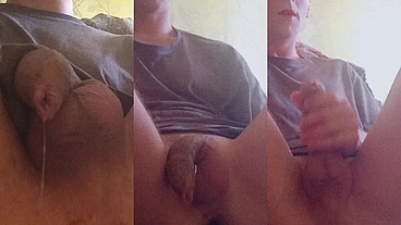 I fucked my ass so hard that it expanded and sperm started flowing out on its own.