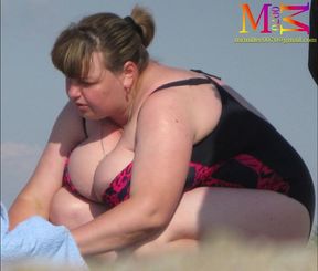 Huge Jugs Mommy And Granny Huge Booty