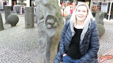 Öffentlicher Orgasmus mitten im Stadtzentrum l DADDYS LUDER