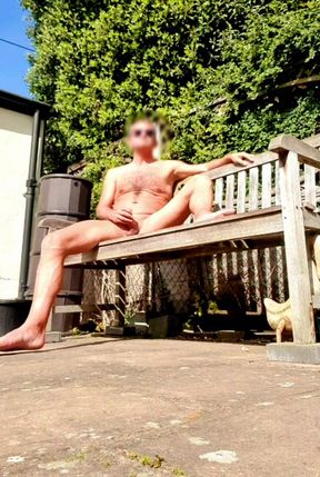 Garden Wank N Cum