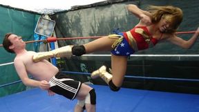MEXICAN SUPERHEROINE - Latina Wonder Woman vs Brett