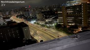 fui conhecer o condominio onde meu mora, brinquei no balanco do parquinho e brinquei no terraco dando minha bucetinha