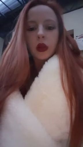 smoking fetish goddess red head