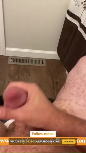 Snuck Into the Bathroom to Have a Quick Yank on My Big Cock and Release This Cum