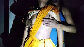 Hot Indian Kamwali Bai Romance in Yellow Saree
