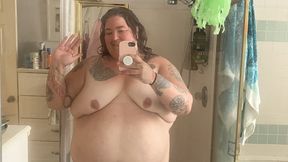 Ssbbw in a tiny shower ???? the daily task of cleaning my body and smelling divine