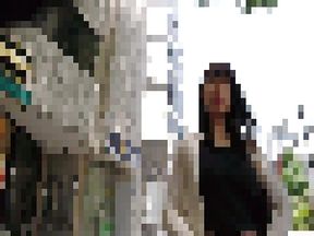 M595g12 Invite Your Wife Who Came to Tokyo by Traveling Alone From a Rural Countryside and Took It Home to the Hotel.