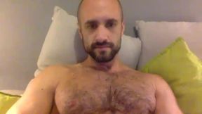 Jake Ewans Jerks Off in Bed