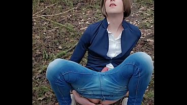 Clitty play casual Annemieke