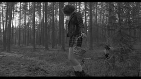 Darcy Dark in search of mu in the forest got her first anal BBC FLX010P01