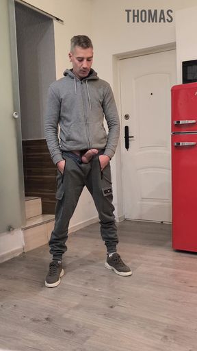 Some Handsfree From Thomas with Pissing.