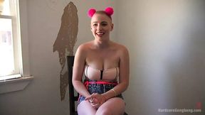 Angel Face: Riley Nixon Enjoyed Dual Penetration in the Desert Gangbang