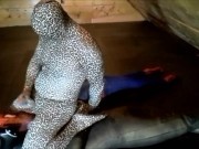 Leopard vs spiderman & frogman