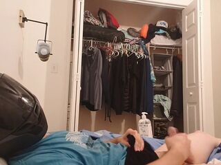 Lustful biker tranny jerks off for u in mini petticoat (try not to cum)