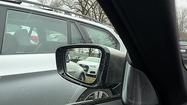 Public Parking Lot Handjob Next to Stranger and Bus Cum Finish