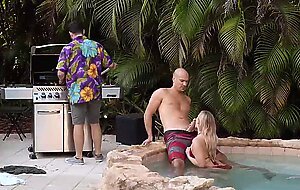 Dicking in the deep end, Bailey Brooke